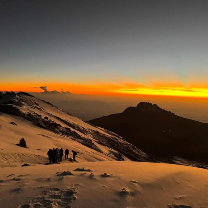 Kilimanjaro mountain rongai route trekkers snow