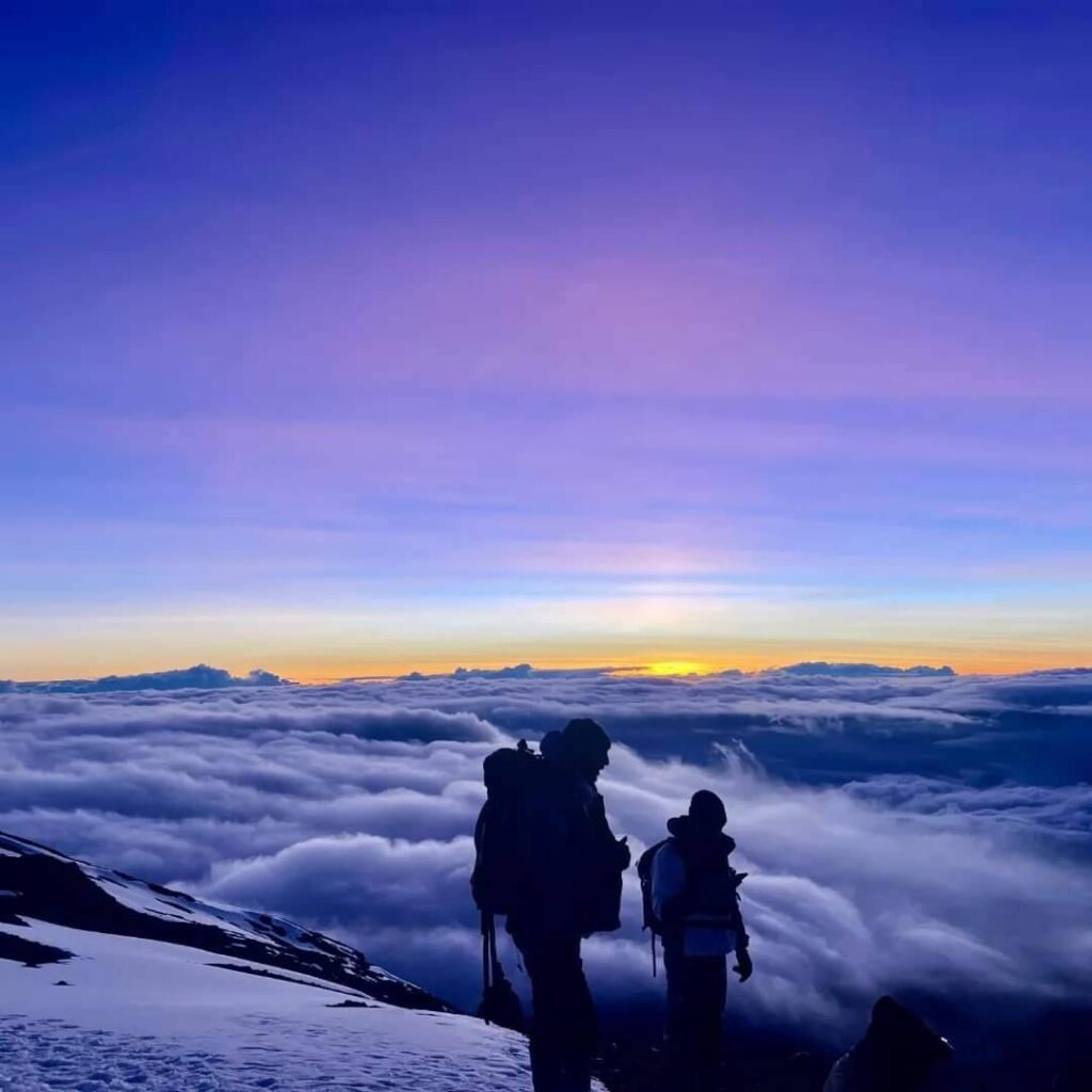 kilimanjaro sky