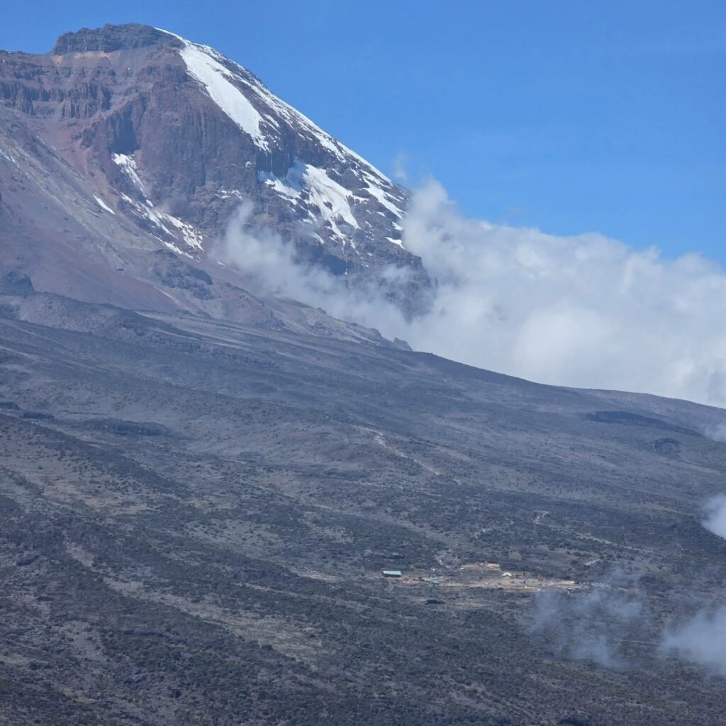 kilimanjaro lemosho route fog path