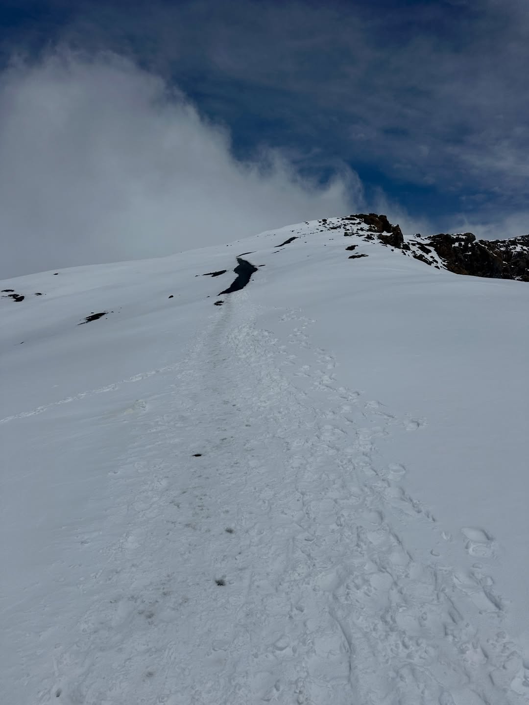 kilimanjaro mount mweka route snow all arond