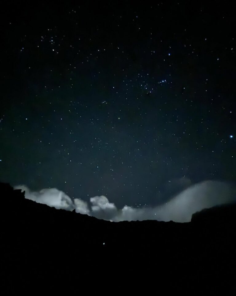 kilimanjaro umbwe route sky night stars