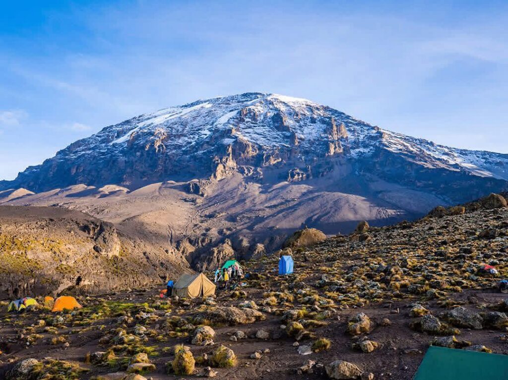 kilimanjaro umbwe route tent colors
